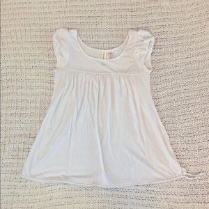 ☘️ Babydoll style top. Medium 7/9 juniors